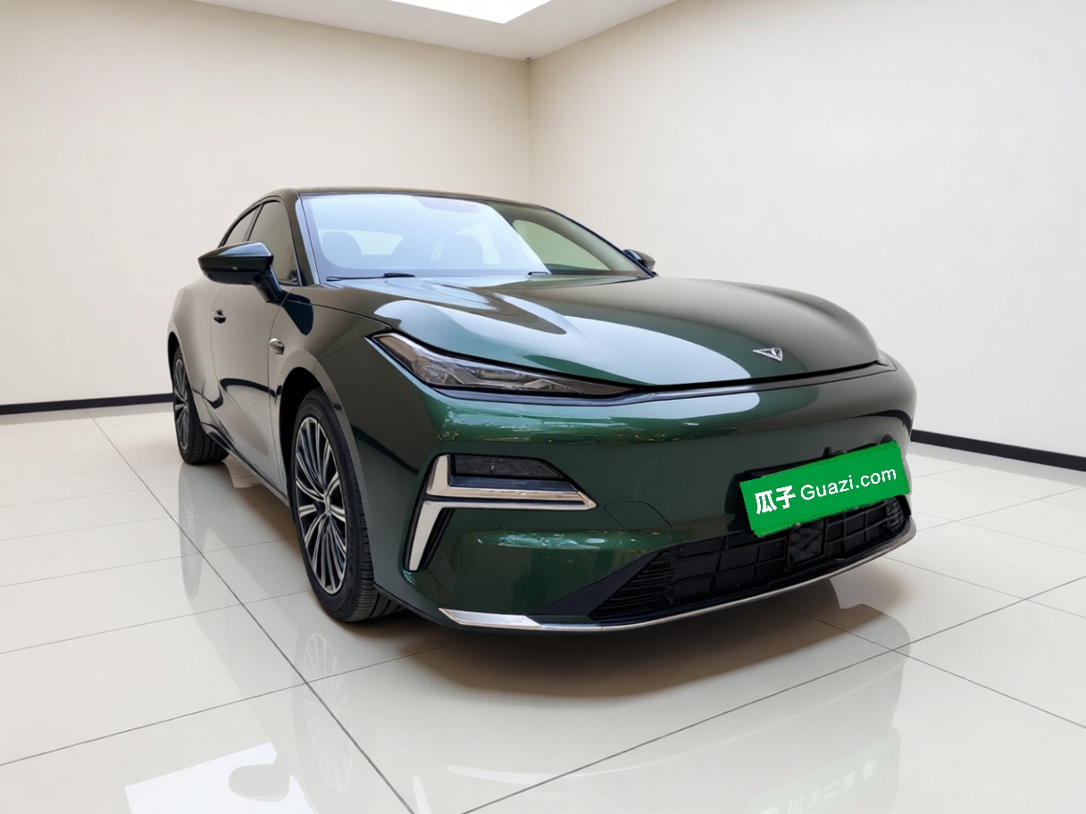 Geely Galaxy 8 2025 130km EM-i Flagship Edition — снимка 3