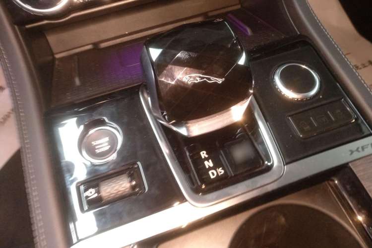 Used Jaguar XFL 2022 XFL 2.0T P200 Two-Wheel-Drive Elite Luxury Edition