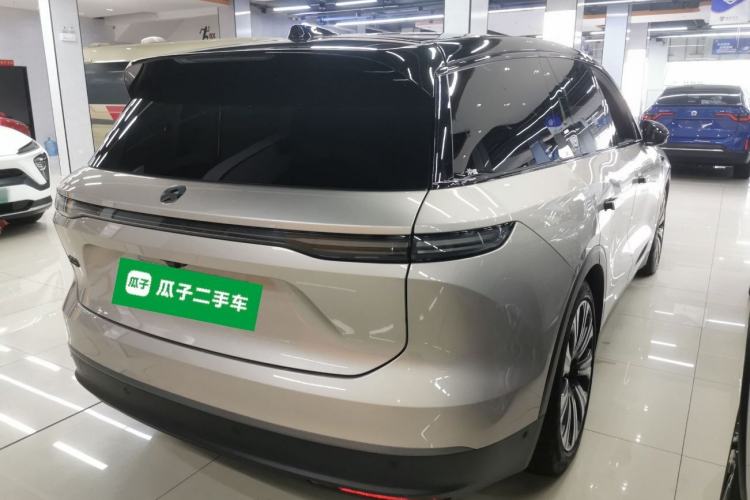 Used Nio ES8 2023 75 kWh Rear Right 45 Deg