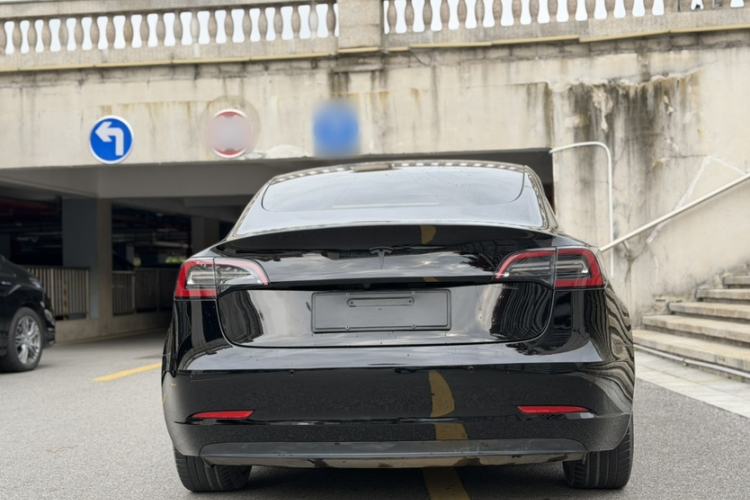 Used Tesla Model 3 2022 Rear-Wheel-Drive Version Exterior 3