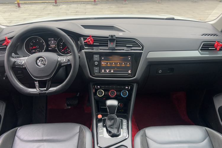 Used Volkswagen Tiguan L 2019 330TSI Automatic Two-Wheel Drive Smart Luxury Version China V Emission Standard