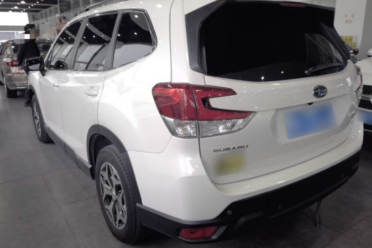 Used Subaru Forester 2021 2.0i Luxury Edition Rear Left 45 Deg