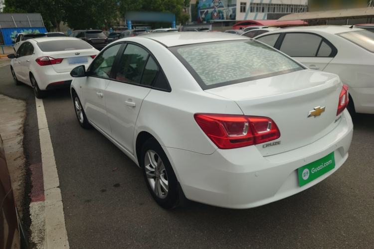 Used Chevrolet Cruze 2015 1.5L Classic SE MT Rear Left 45 Deg