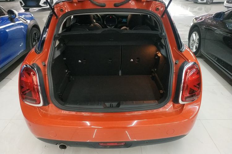 Used MINI MINI 2018 1.5T COOPER Classic Edition Five-Door Version