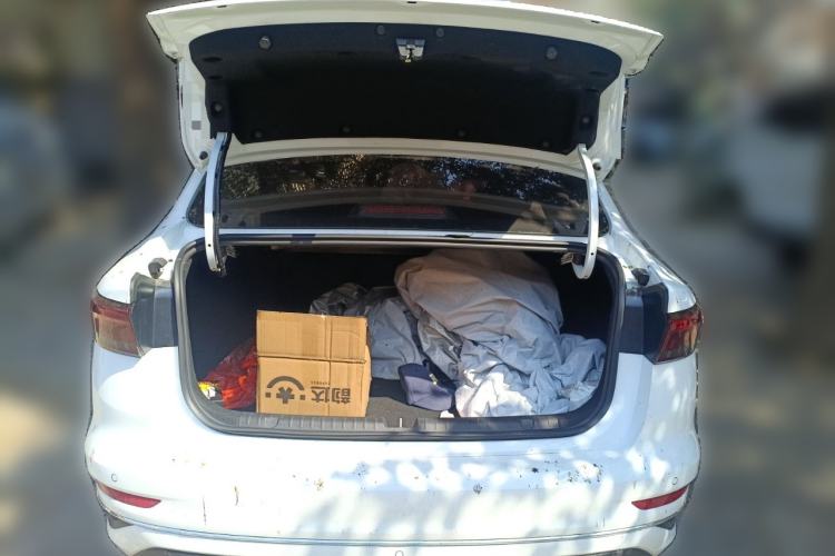 Used Geely Auto Emgrand 2025 4th Generation 1.5L CVT Luxury Version
