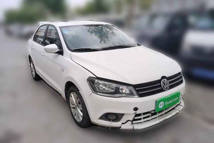 Used Volkswagen Jetta 2013 1.6L Manual Comfort Model Front Right 45 Deg