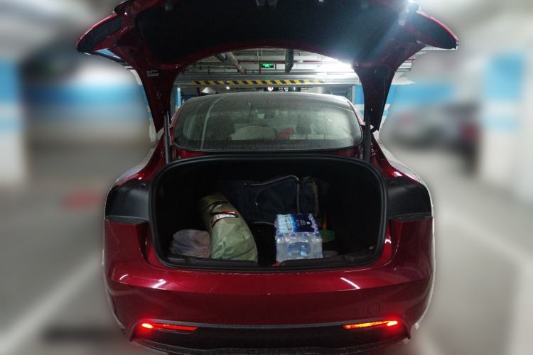 Used Tesla Model 3 2023 Rear-Wheel-Drive Version
