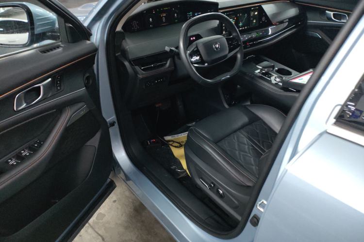 Used CHANGAN UNI-K iDD 2022 Blue Whale iDD 130km 1.5T Prestige Model