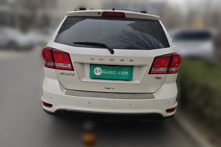 Used Dodge Journey 2013 2.4L Two-Wheel Drive Luxury Version