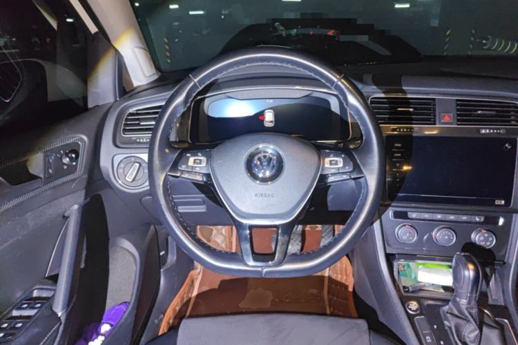 Used Volkswagen Golf 2019 280TSI DSG Luxury Version China VI Standard
