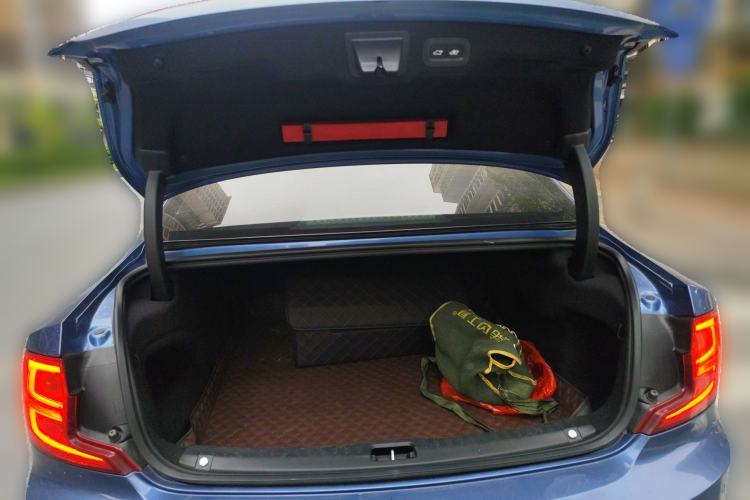 Used Volvo S90 2020 T5 Zhiyi Sport Edition Trunk