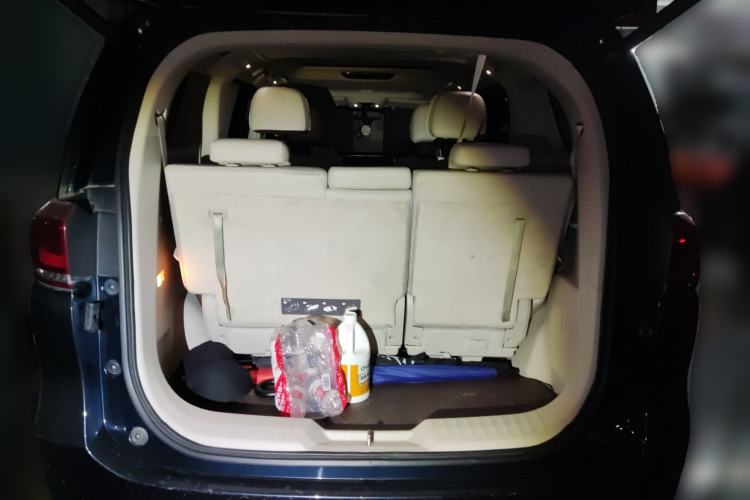 Used GAC Trumpchi M8 2018 320T Luxury Edition Trunk