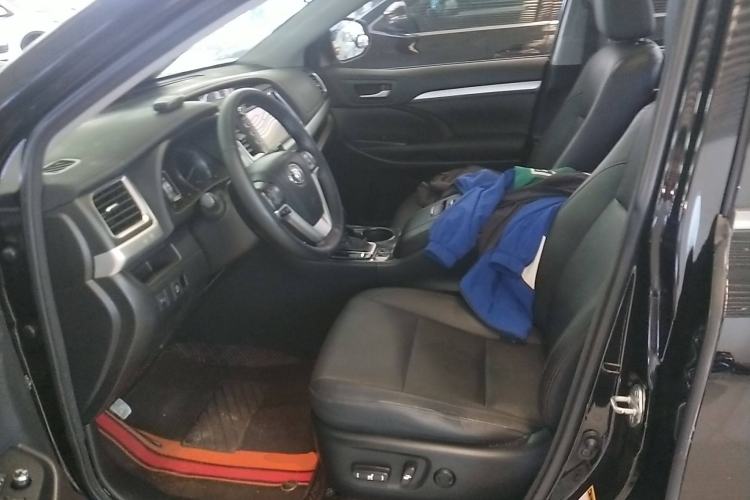 Used Toyota Highlander 2015 2.0T Four-Wheel Drive Luxury Edition 7-Seater
