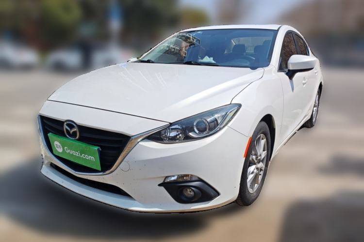 Used Mazda 3 Axela 2016 Sedan 1.5L Automatic Luxury Model