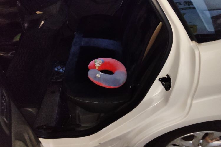 Used Ford Focus 2013 Hatchback Classic 1.8L Automatic Base Model
