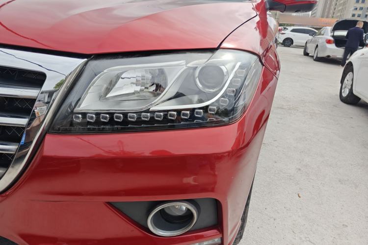 Used Haval H2 2018 Red-Label 1.5T Manual Two-Wheel Drive Luxury Model
