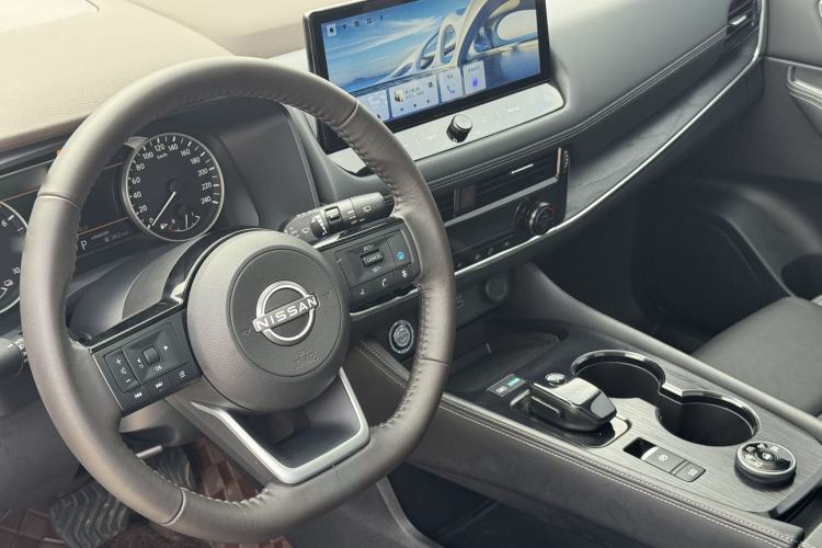 Used Nissan X-Trail 2023 e-POWER Ultra-Hybrid Dual-Motor All-Wheel-Drive Luxury Edition Interior 1