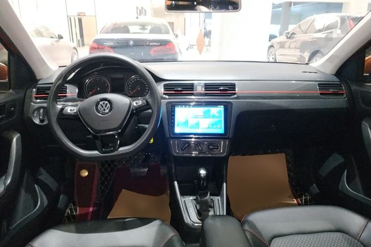 Used Volkswagen Santana 2018 Haval H9 1.5L Automatic Comfort Edition Center Console