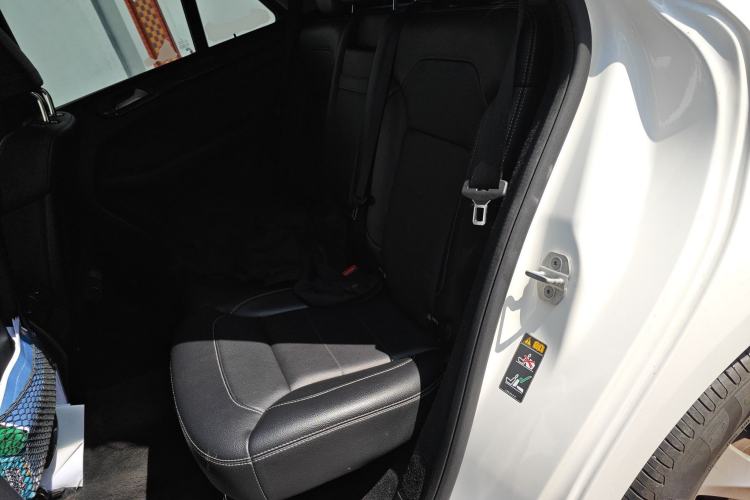 Used Mercedes-Benz M-Class 2014 ML 400 4MATIC Dynamic Model
