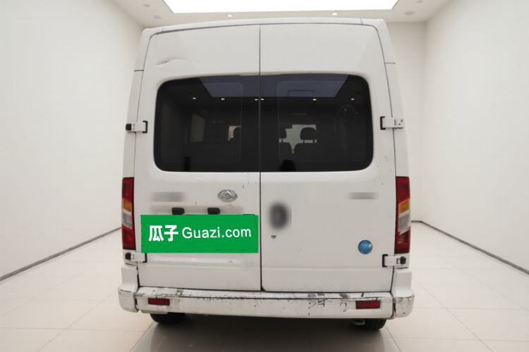 Used SAIC MAXUS Xintu V80 2021 2.0T Manual Classic Aoyuntong Short Wheelbase Mid-Height 7/8/9-Seater