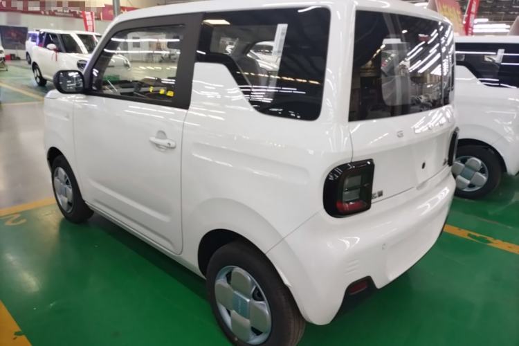 Used Geely Galaxy Panda 2024 Panda Mini 200km Endurance Bear