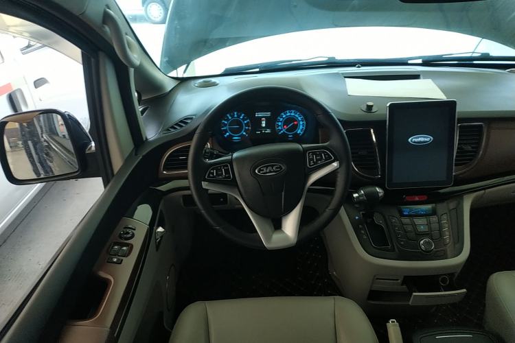 Used JAC Refine L5 2022 2.0T Automatic Business Edition