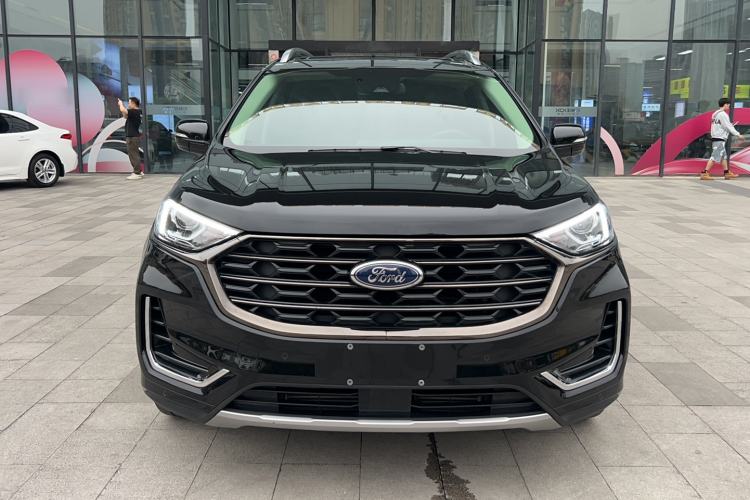 Used Ford Edge 2021 PLUS EcoBoost 245 Two-Wheel-Drive Titanium 7-Seater