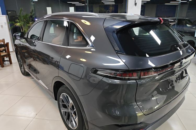 Used CHANGAN CS75 PLUS 2025 4th Generation 1.5T New Blue Whale Smart Luxury Edition Rear Left 45 Deg