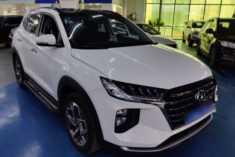 Used Hyundai Tucson 2020 280TGDi Two-Wheel-Drive GLS Fashion Edition China VI Standard Front Right 45 Deg