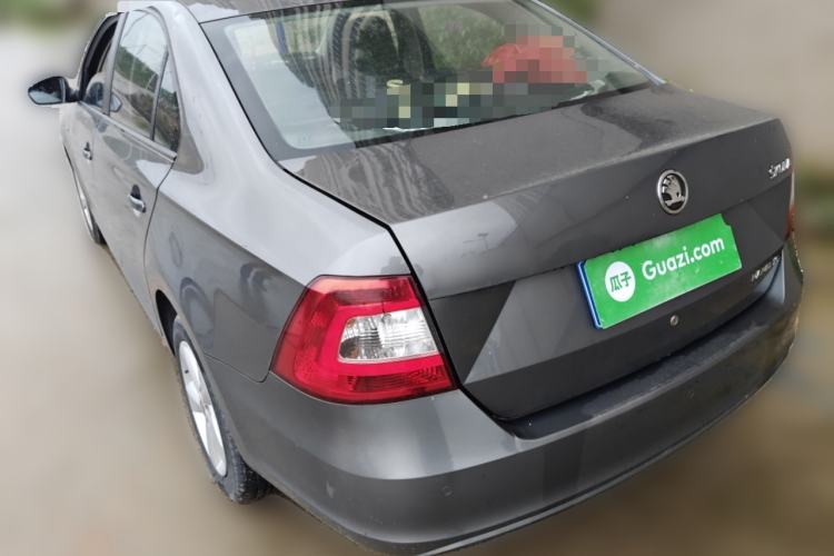 Used Skoda Rapid 2013 1.6L Automatic Smart Selection Model