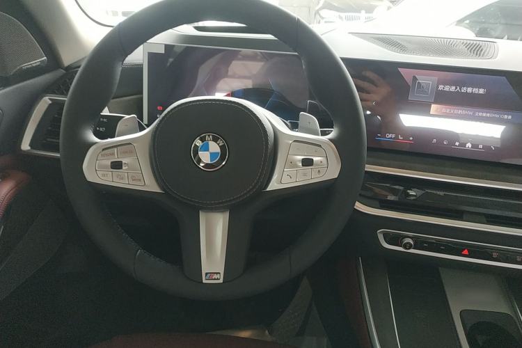 Used BMW X5 2026 Model, Facelifted xDrive 30Li Premium M Sport Night Package
