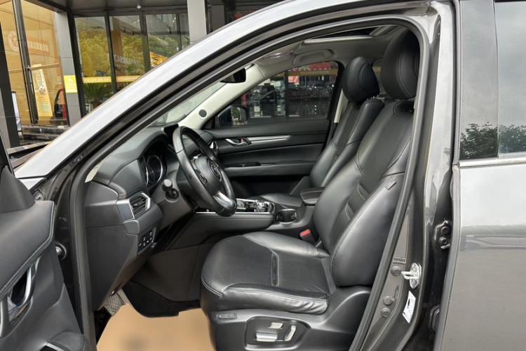 Used Mazda CX-8 2019 2.5L Four-Wheel Drive Deluxe Edition Interior 11