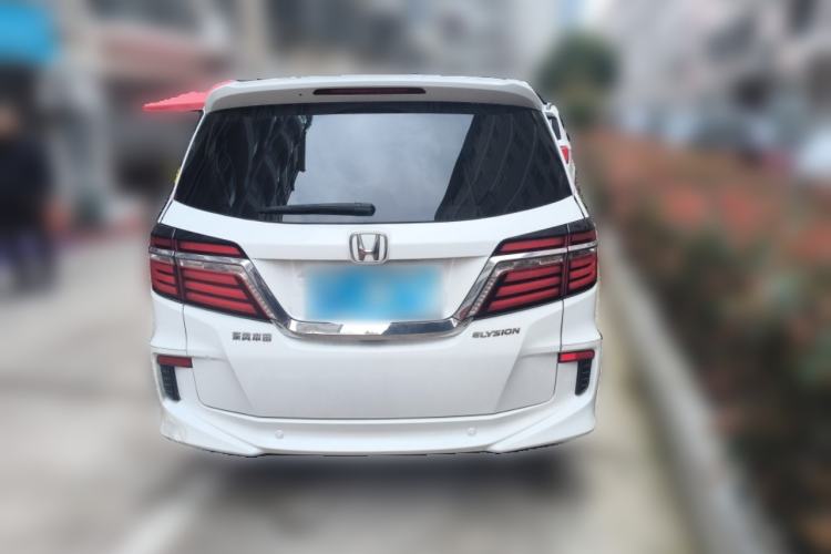 Used Honda Elysion 2016 2.4L Style Edition