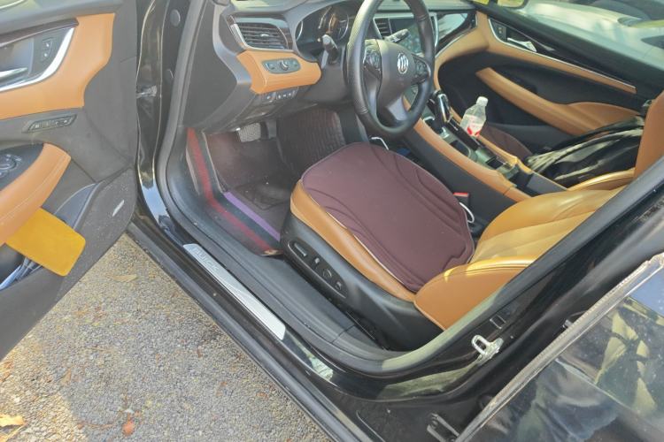 Used Buick LaCrosse 2018 28T Luxury Model
