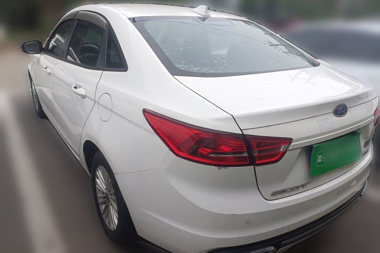 Used Ford Escort 2015 1.5L Manual Comfort Model Rear Left 45 Deg