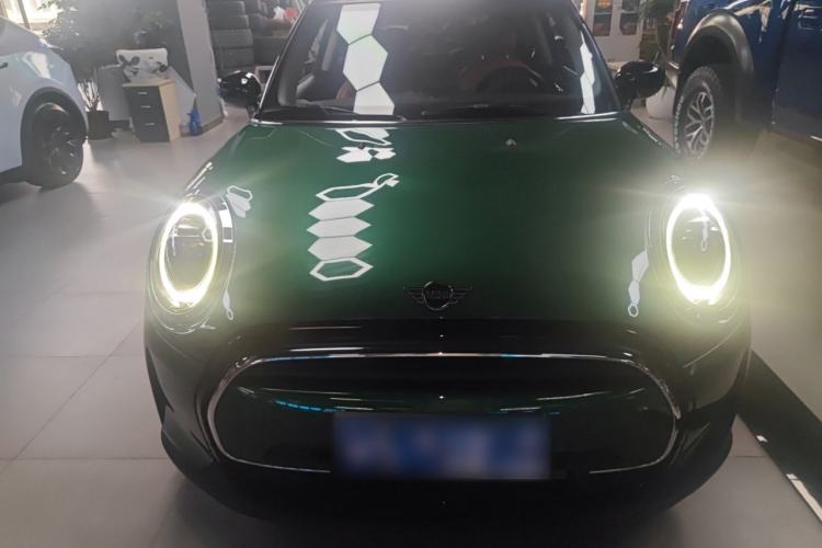 Used MINI 2022 Updated 1.5T COOPER Artist
