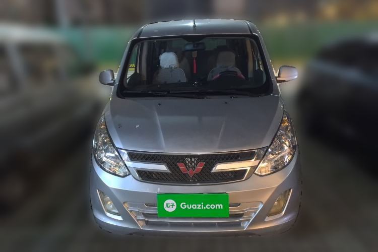 Used Wuling Rongguang V 2016 1.5L Standard Version
