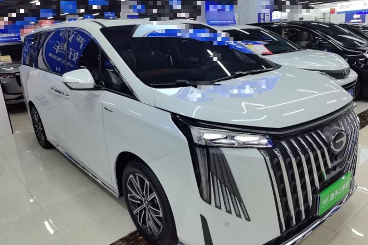 Used GAC Trumpchi M8 2024 Master Series 400T Prestige Edition Front Right 45 Deg