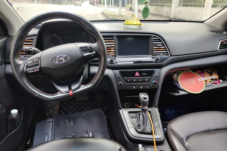 Used Hyundai Elantra (6th Generation / Lingdong) 2019 1.4T Dual-Clutch Xuan Dong · Dynamic Model
