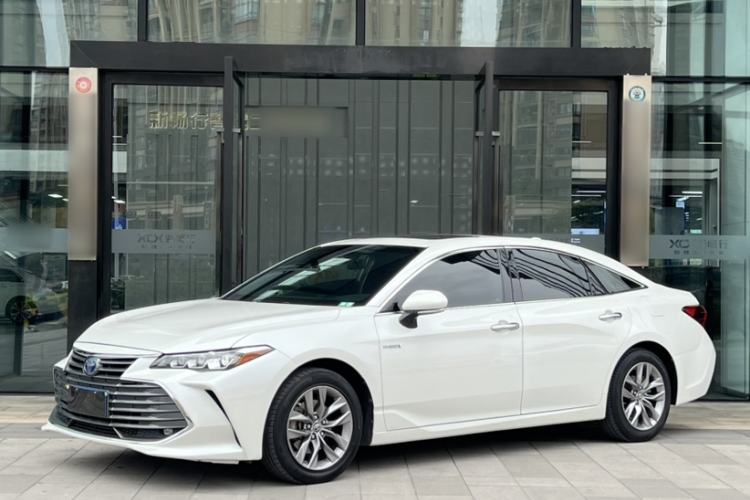 Used Toyota Avalon 2019 Dual-Engine 2.5L Luxury Edition China VI Standard