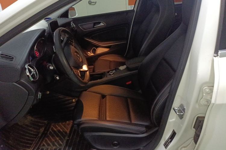 Used Mercedes-Benz GLA 2018 GLA 200 Fashion Model
