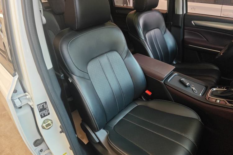 Used GAC Trumpchi M6 2021 PRO 270T Automatic Luxury Edition Right Front Seat