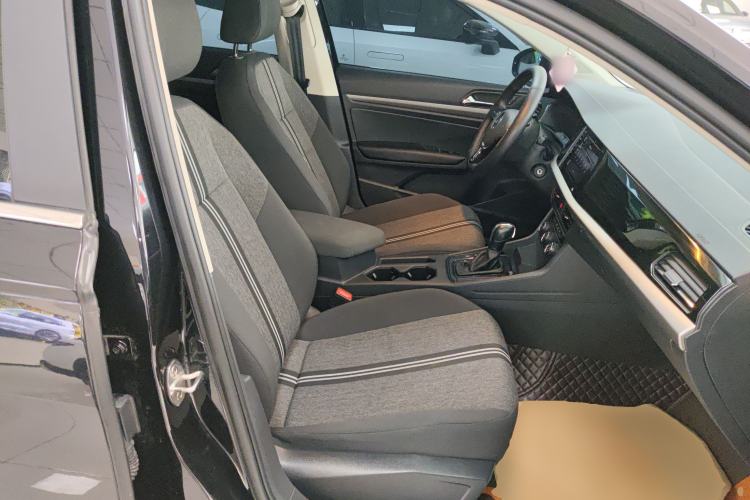 Used Volkswagen Lavida 2021 1.5L Automatic Fashion Edition Right Front Seat