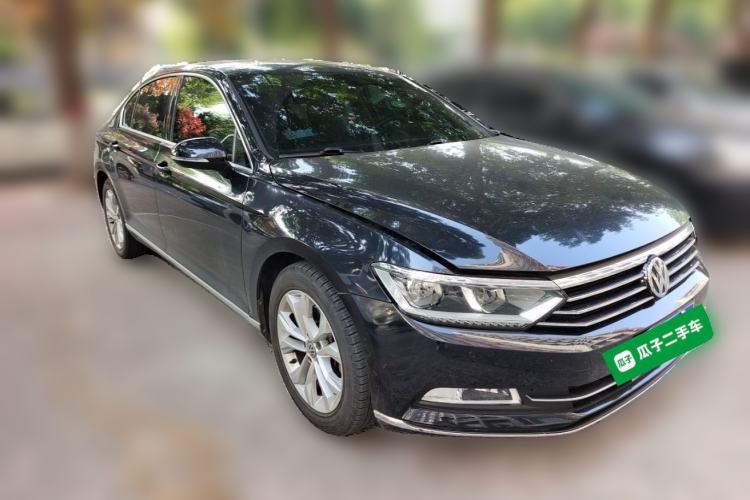 Used Volkswagen Magotan 2017 330TSI DSG Luxury Model
