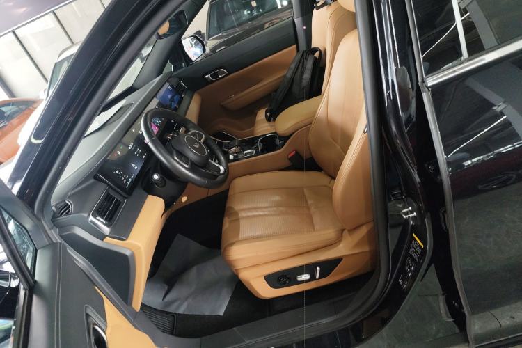 Used Li Auto ONE 2020 Extended-Range 6-Seater Version Left Front Seat