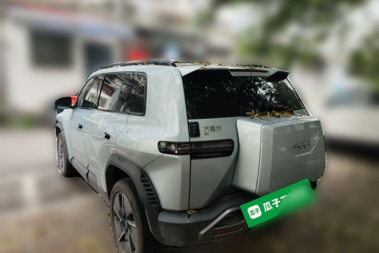 Used Formula Leopard Titanium 3 2025 501 km All-Wheel Drive Intelligent Driving Max Edition
