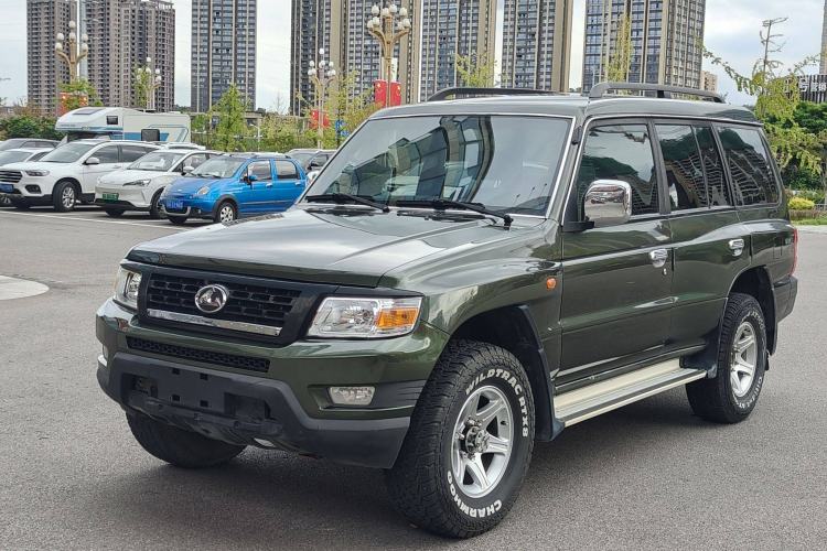 Used Leopaard Q6 2015 2.4L Manual 4x4 Excellence Edition