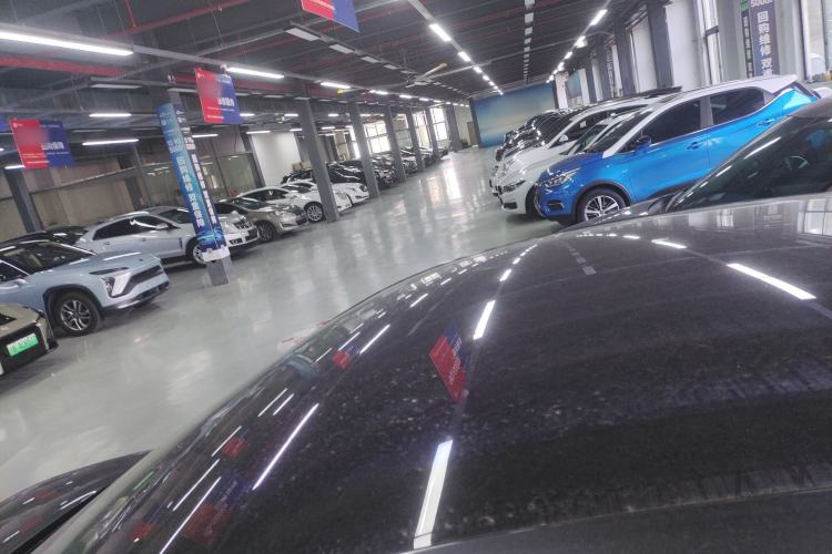 Used Rising R7 2023 Rear-Drive Screen King Pro Edition
