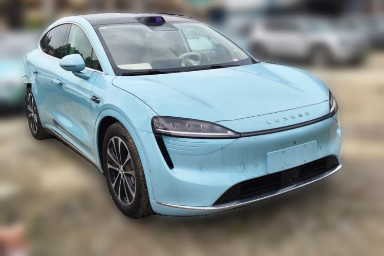 Used Hima Luxeed R7 2025 Range-Extended Version 251 km Max
