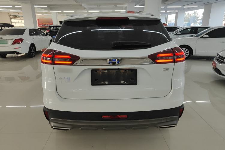 Used Geely Auto Emgrand X7 Sport 2018 1.8TD Automatic Two-Wheel Drive Smart Connect 4G Internet Edition
